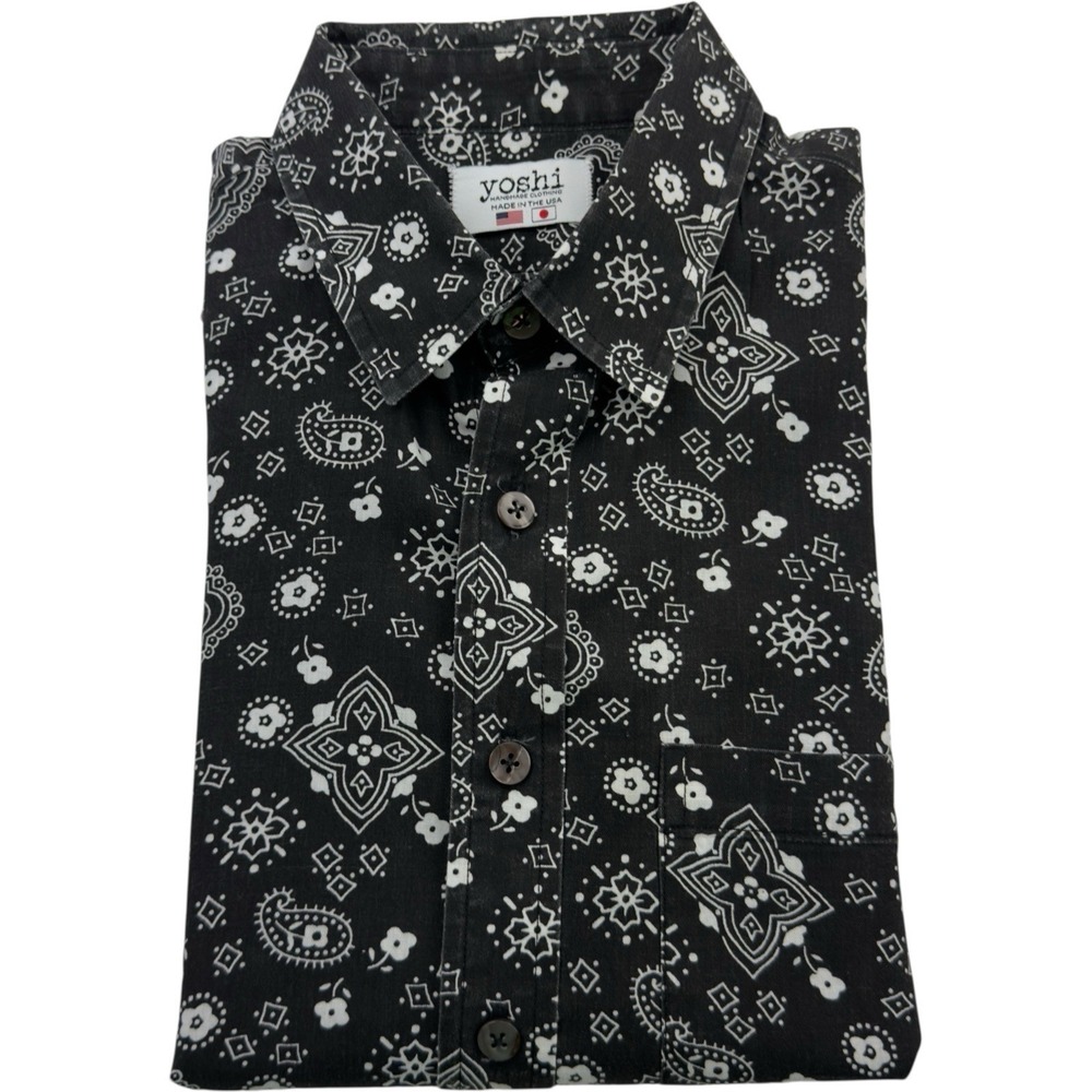 Yoshi Handmade Clothing Black & White Bandana Cotton Short Sleeve Button‎ Up Med